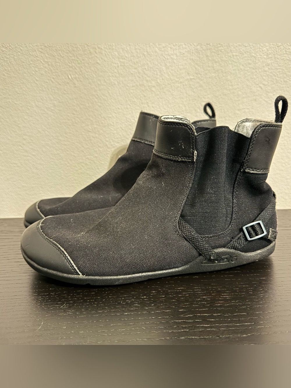 Xero Shoes Vienna Women’s 9 Black Barefoot Minimalist Chelsea Boots